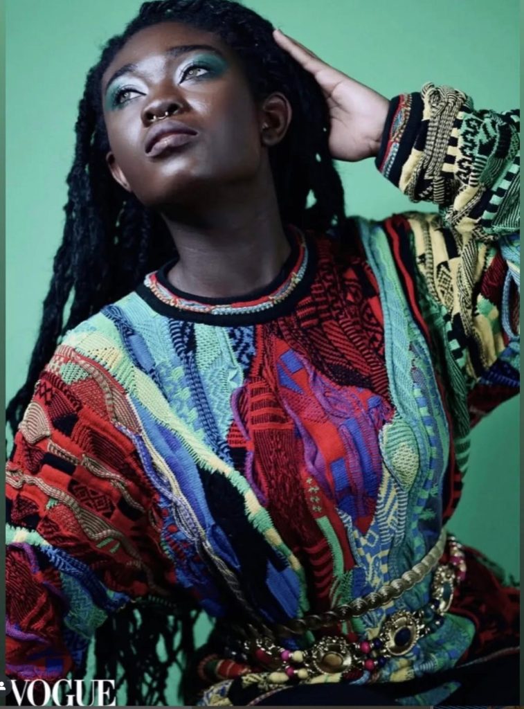 Alexandira Yaa Posing in coloful African clothes